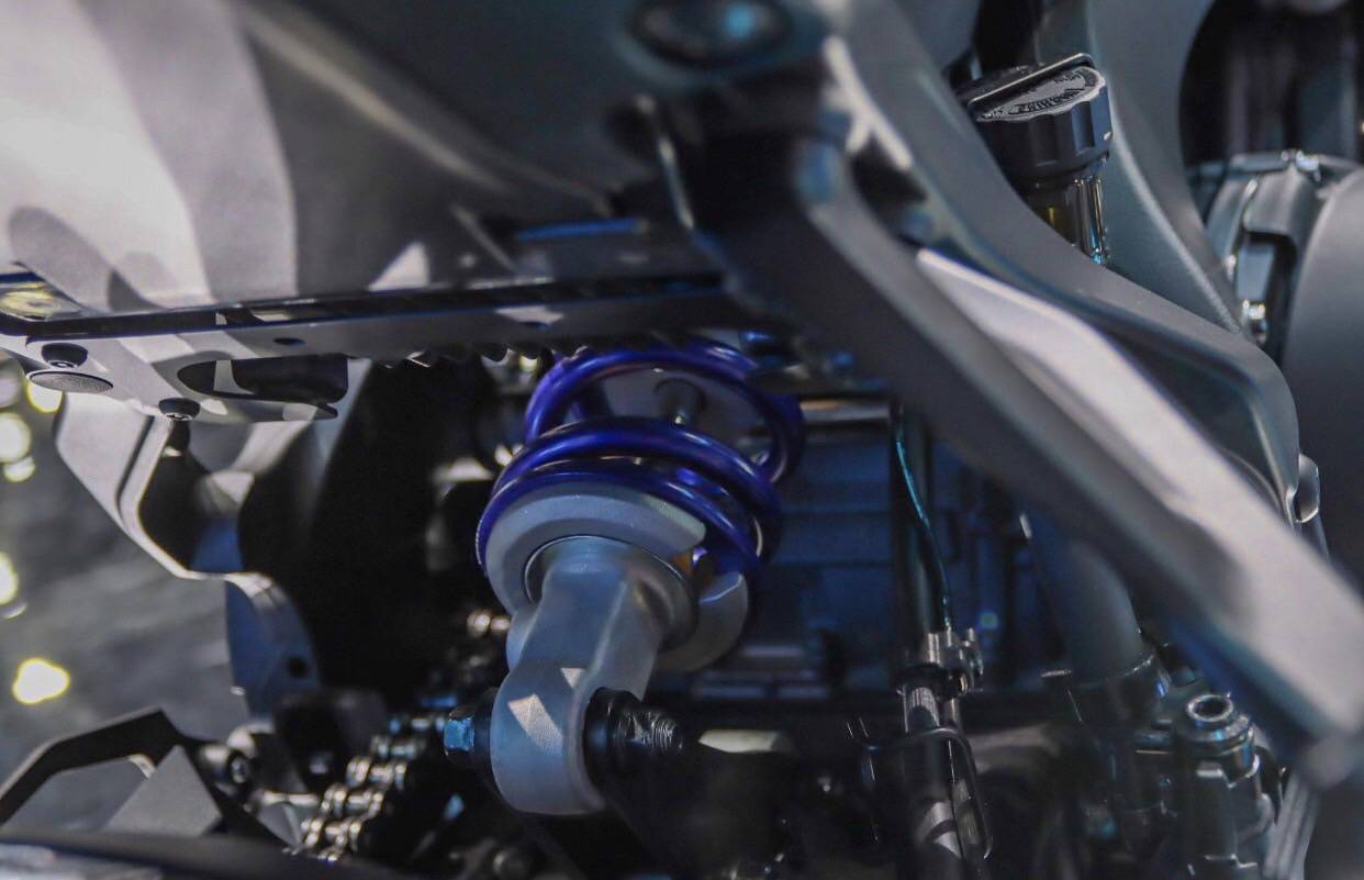Yamaha YZF-R9 สุดยอดซูเปอร์สปอร์ตตระกูล R-Series