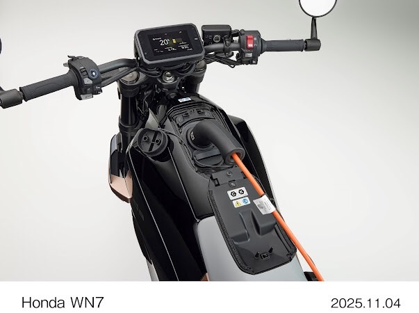 รถจักรยานยนต์ฮอนด้า เผยโฉม Honda WN7 จักรยานยนต์ไฟฟ้ารุ่นแรก ที่งาน EICMA 2025